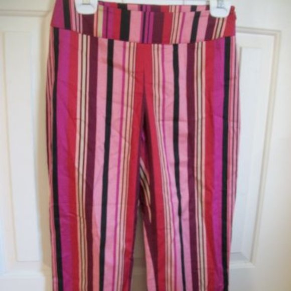 Mantles Striped Stretch Capris Size 6
